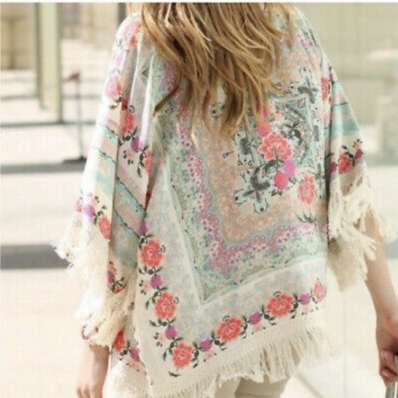 ZAPA Basic Boho Floral Fringe Kimono Coverup - Picture 4 of 10